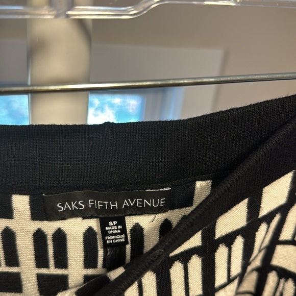 Saks fifth avenue flare knit skirt, size SP - Picture 3 of 5